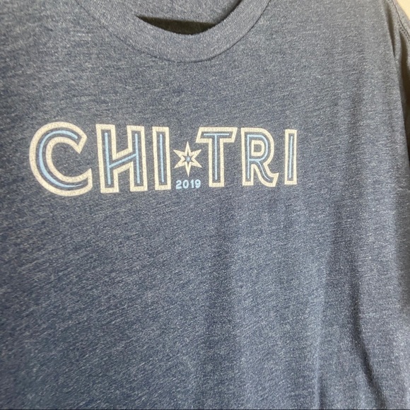 Men’s Blue Chicago Triathlon Shirt Large Sports Running Swimming Biking Fitness - Picture 3 of 7